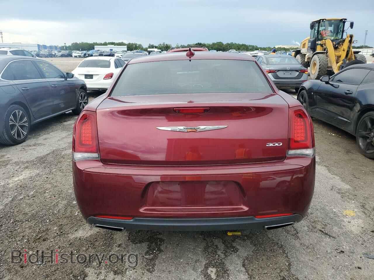 2017 CHRYSLER 300 - VIN: 2C3CCAAG5HH647348 - Фото 6