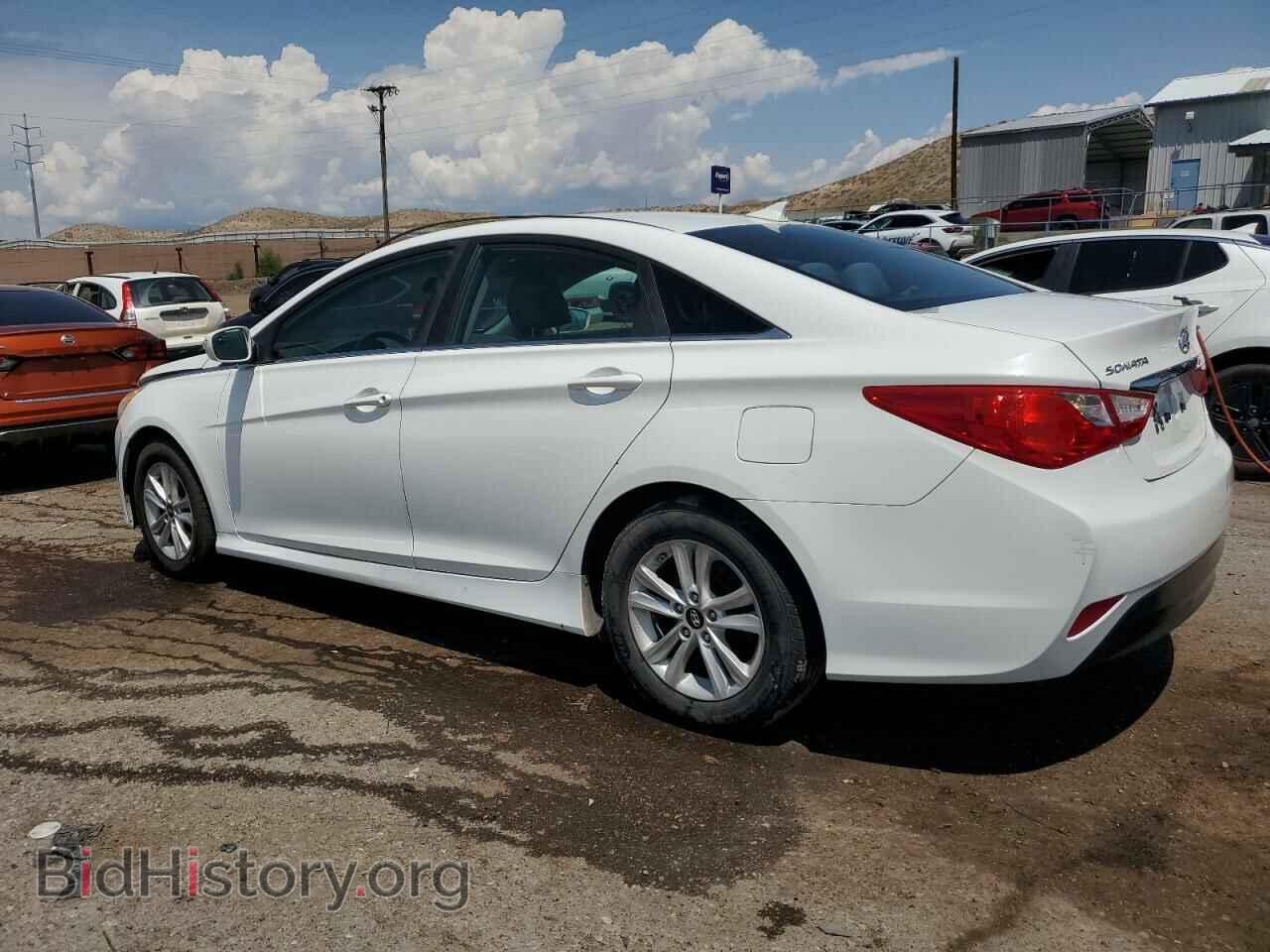 2014 HYUNDAI SONATA - VIN: 5NPEB4AC2EH893153 - Фото 2