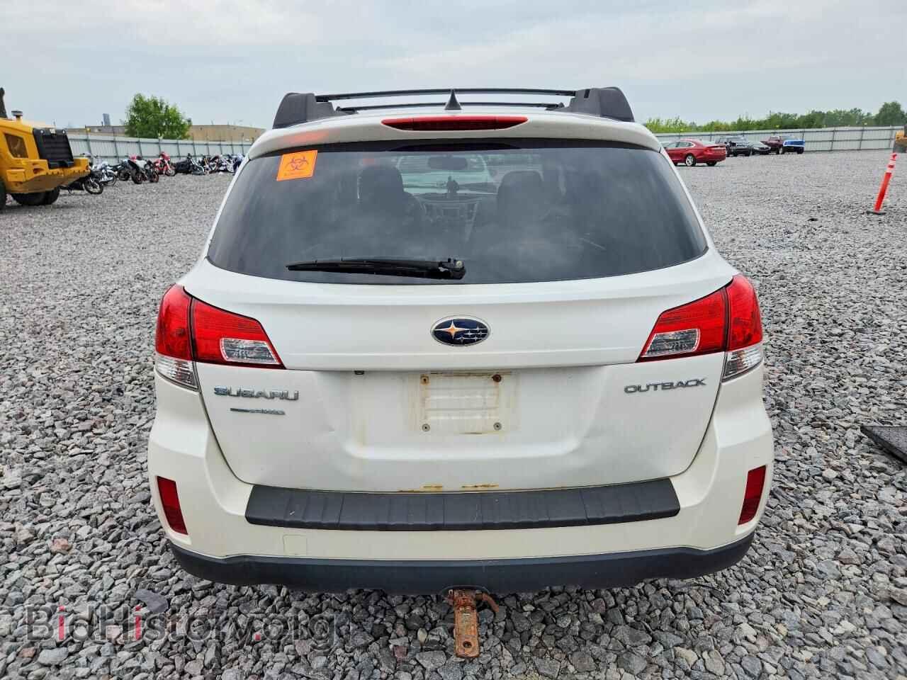 2014 SUBARU OUTBACK - VIN: 4S4BRCLC8E3309738 - Photo 6