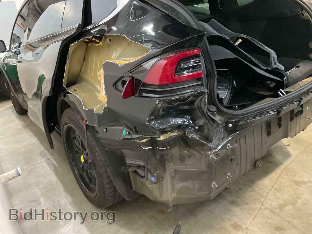 2018 TESLA MODEL X - VIN: 5YJXCAE21JF126201 - Photo 3