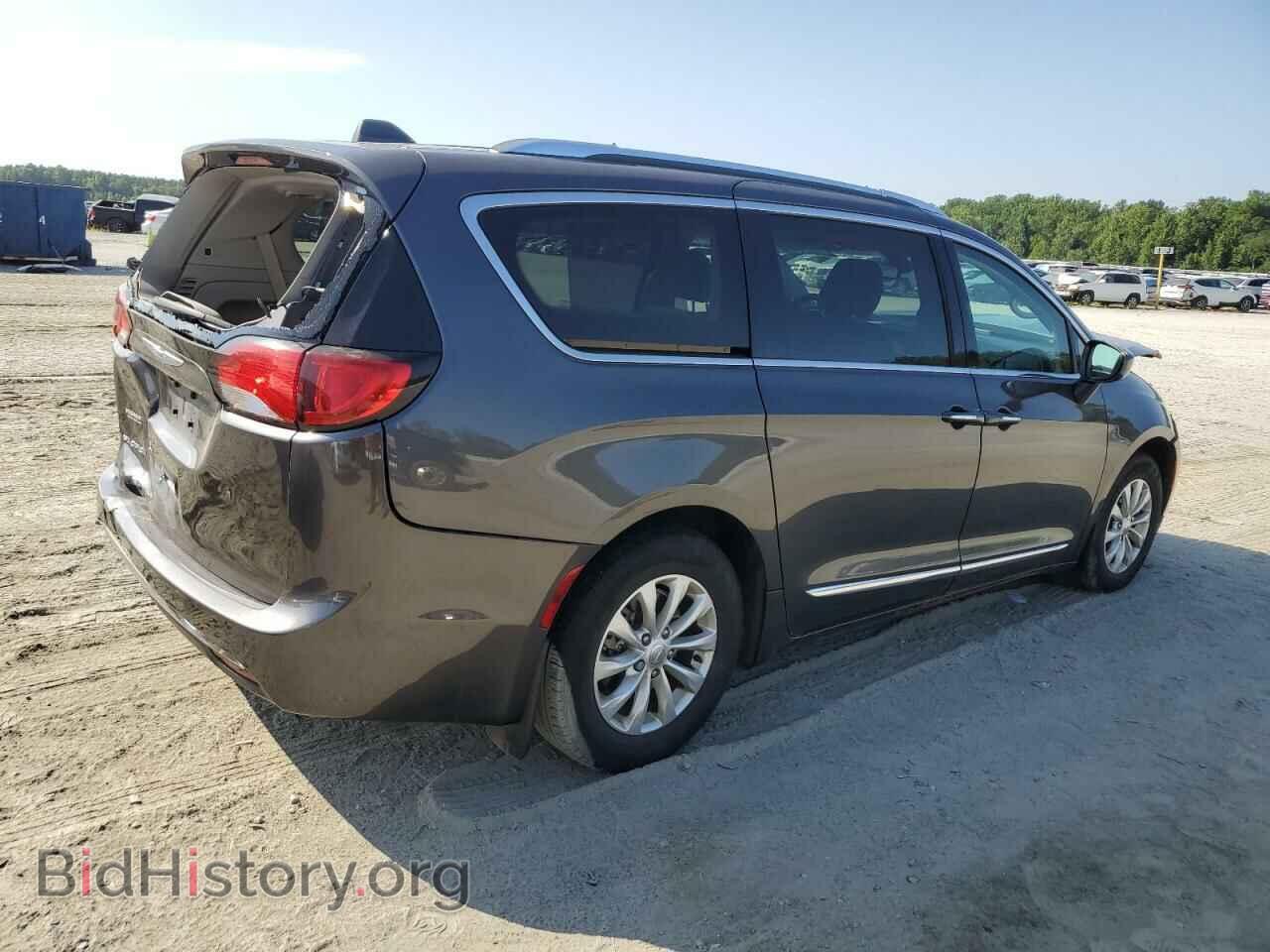 2018 CHRYSLER PACIFICA - VIN: 2C4RC1BG5JR279726 - Фото 3