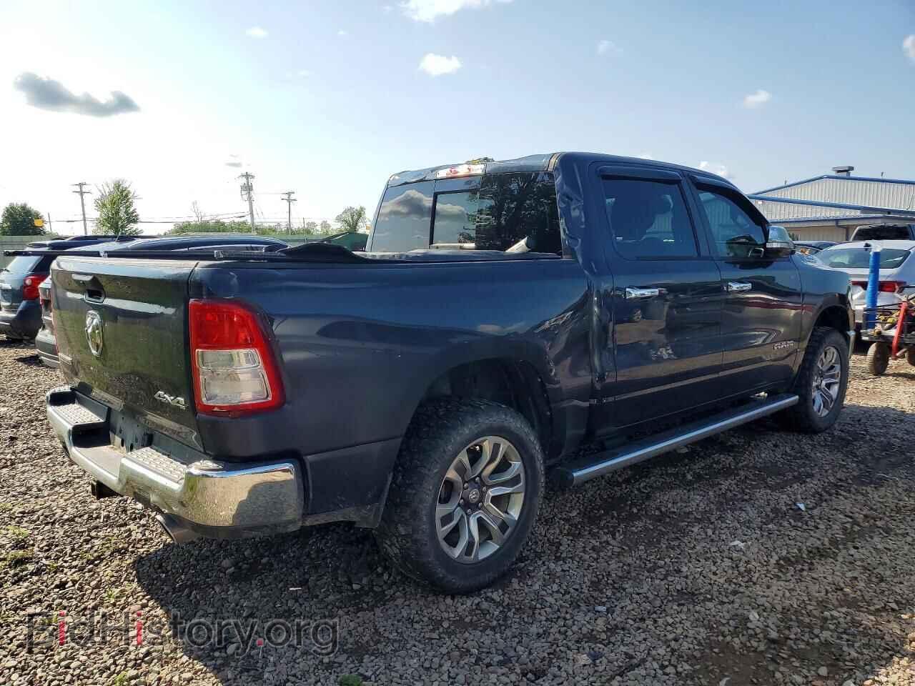 2021 RAM 1500 - VIN: 1C6SRFFT7MN719863 - Photo 3