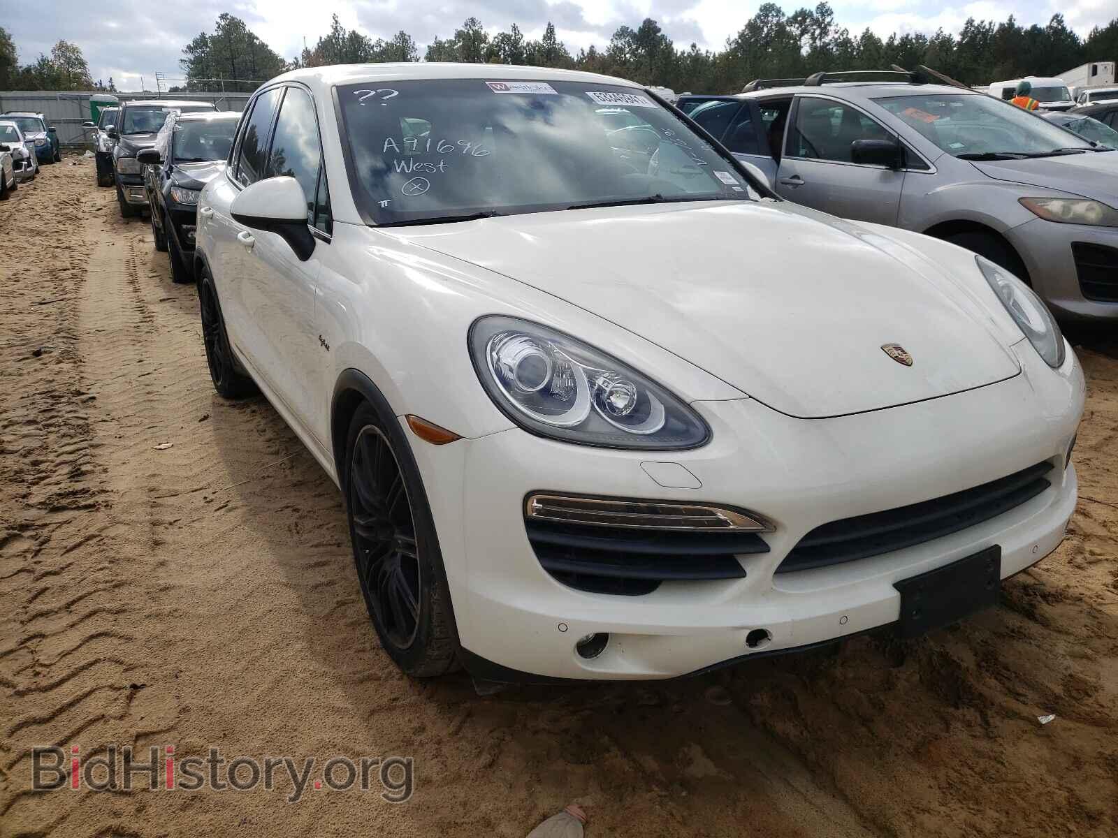 2011 PORSCHE CAYENNE - VIN: WP1AE2A28BLA91696 - Фото 9