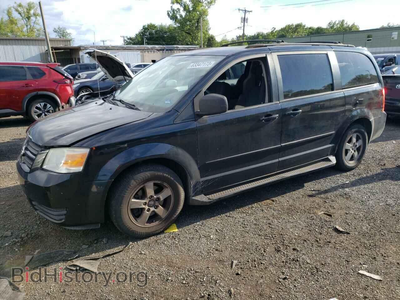 Photo 2D4RN4DE3AR107138 - DODGE CARAVAN 2010