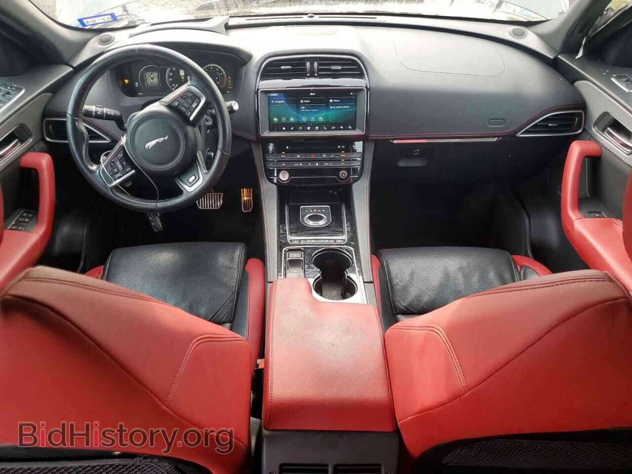 2017 JAGUAR F-PACE - VIN: SADCM2BV1HA061356 - Фото 8