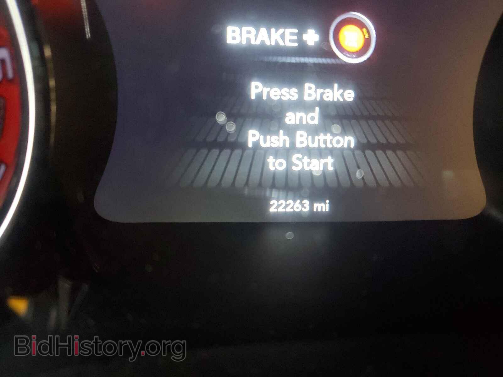 2017 DODGE CHALLENGER - VIN: 2C3CDZC92HH653876 - Фото 8