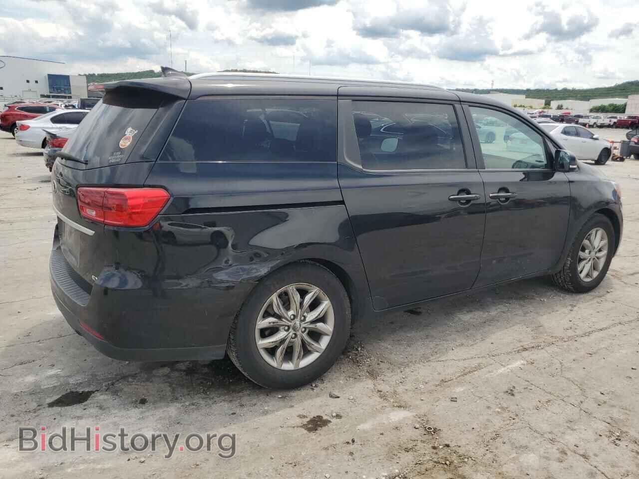 2019 KIA All Models - VIN: KNDMB5C11K6529888 - Photo 3