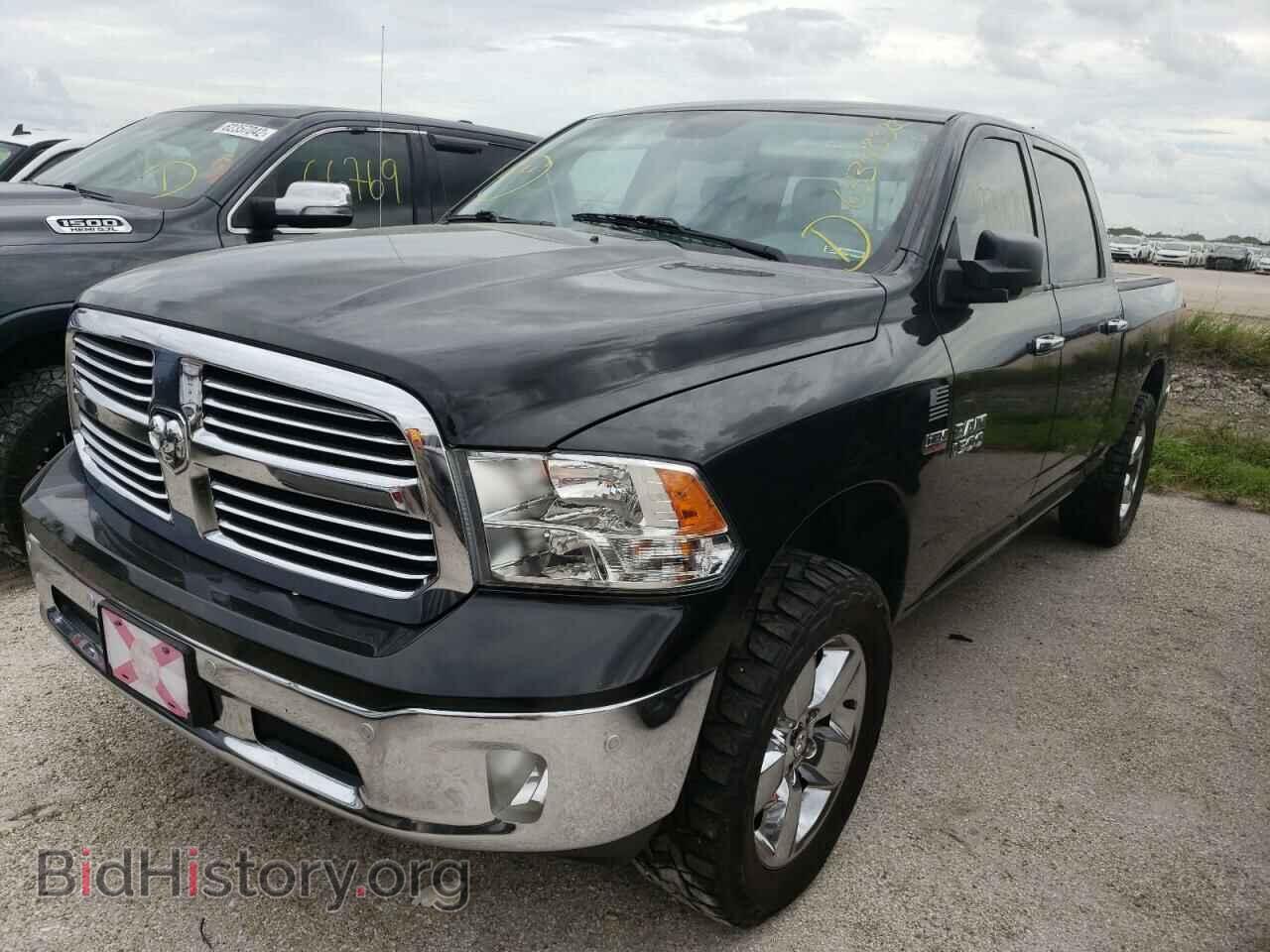 2018 RAM 1500 - VIN: 1C6RR7TT7JS115283 - Фото 2