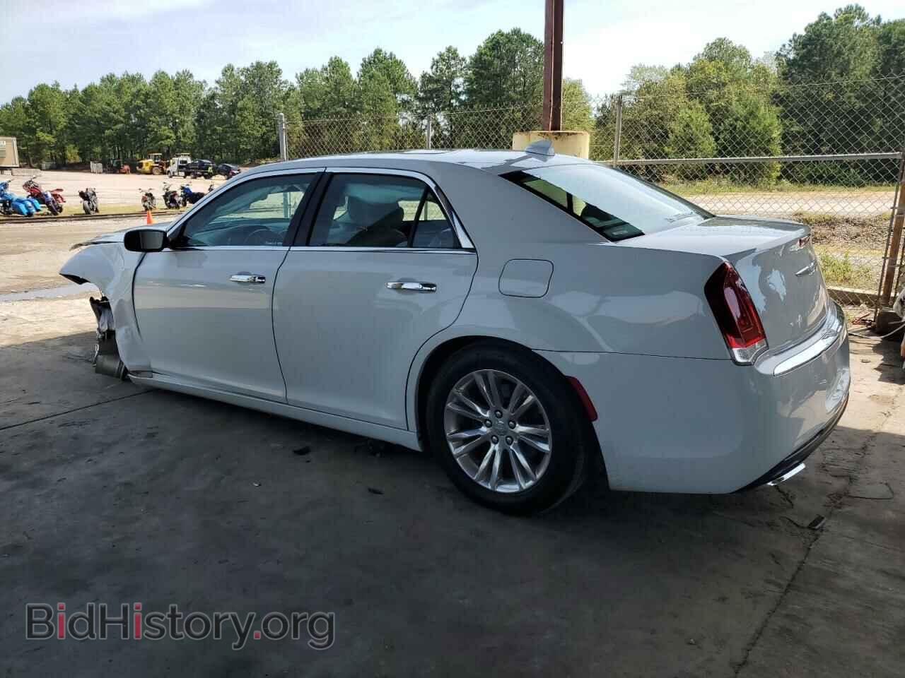 2016 CHRYSLER 300 - VIN: 2C3CCAEGXGH190416 - Фото 2