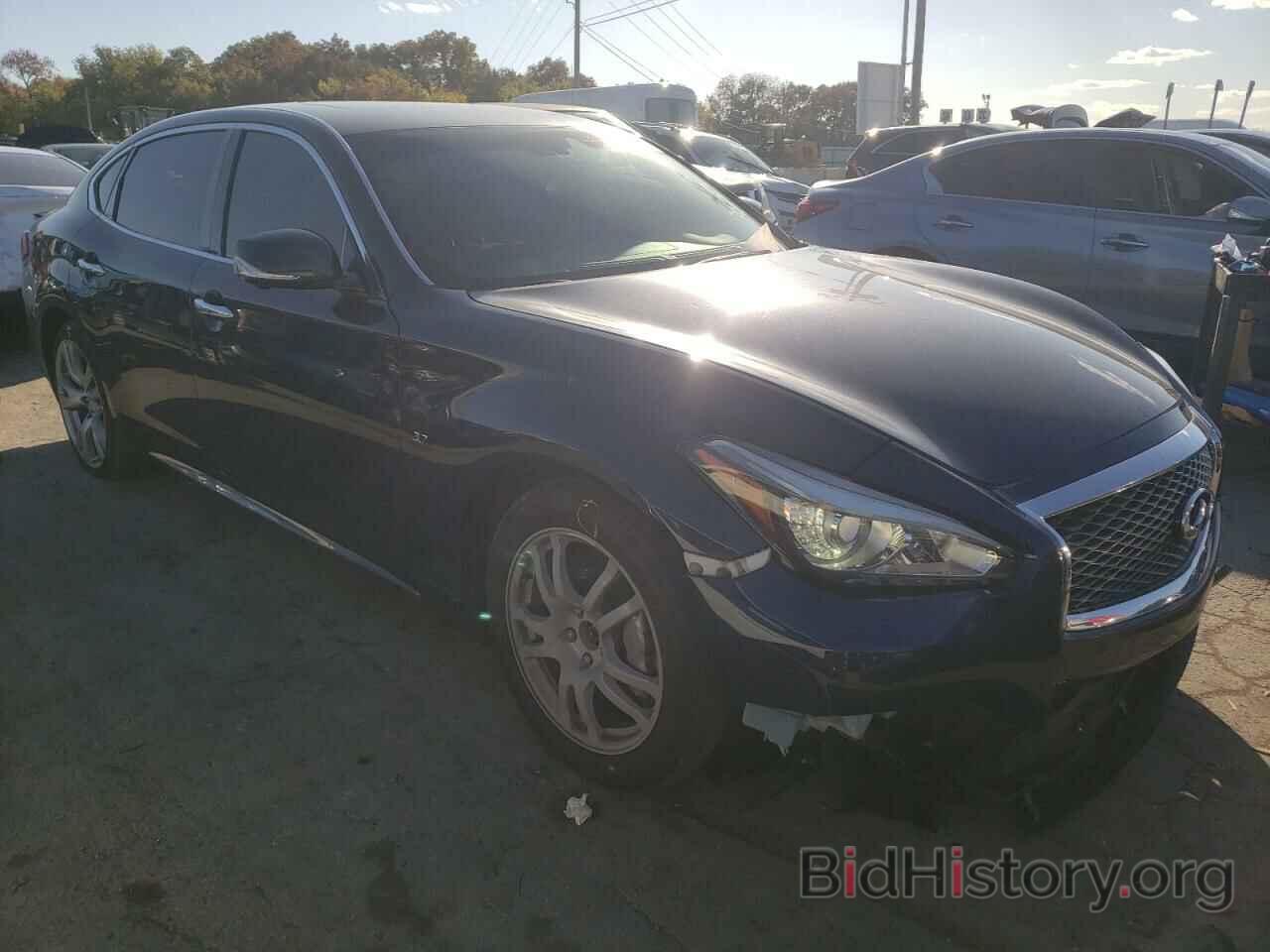 Photo JN1BY1PR6HM210816 - INFINITI Q70 2017