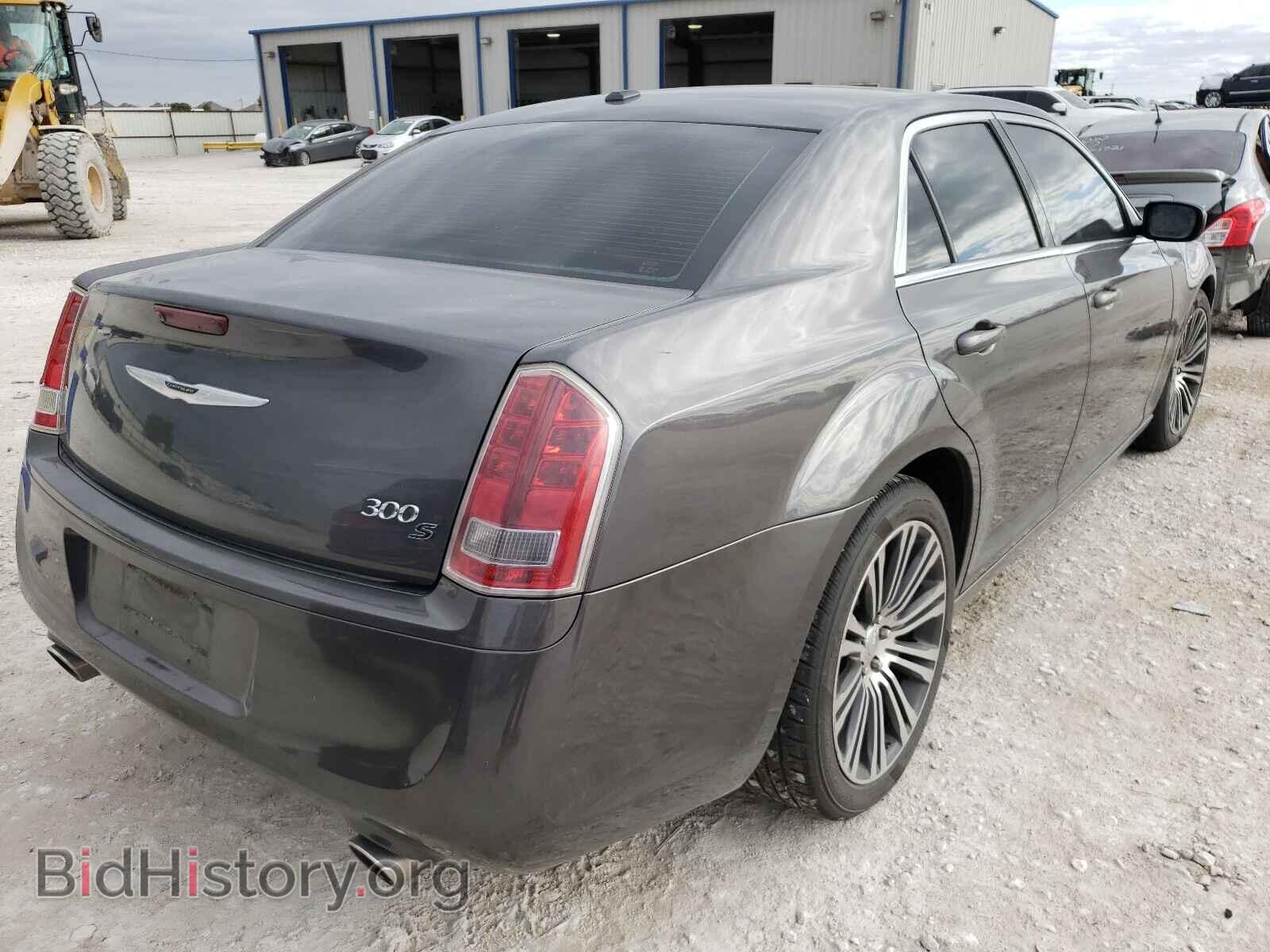 2013 CHRYSLER 300 - VIN: 2C3CCABT3DH600499 - Фото 4