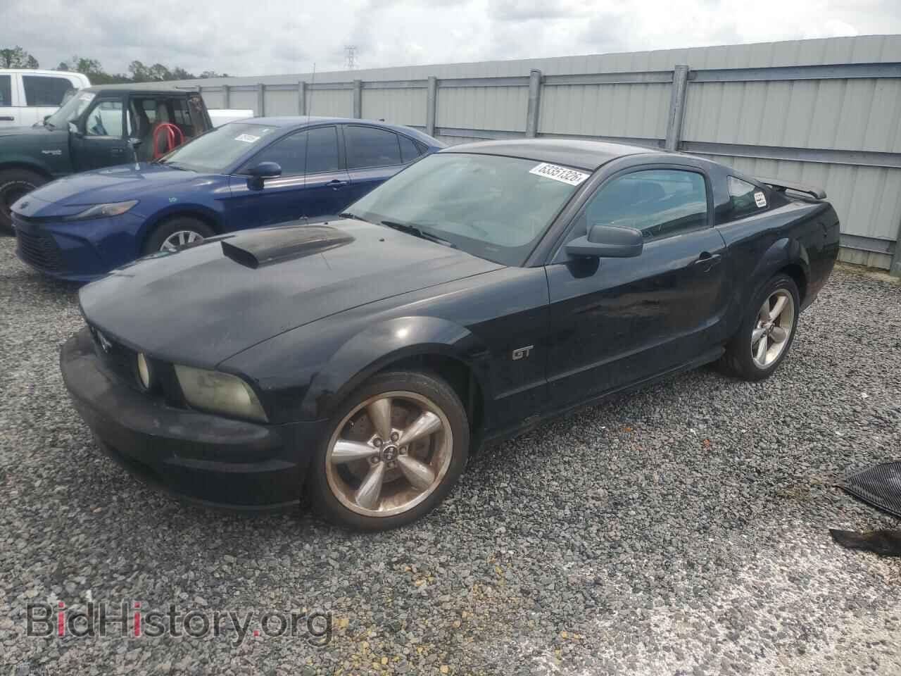 Photo 1ZVHT82H475346025 - FORD MUSTANG 2007
