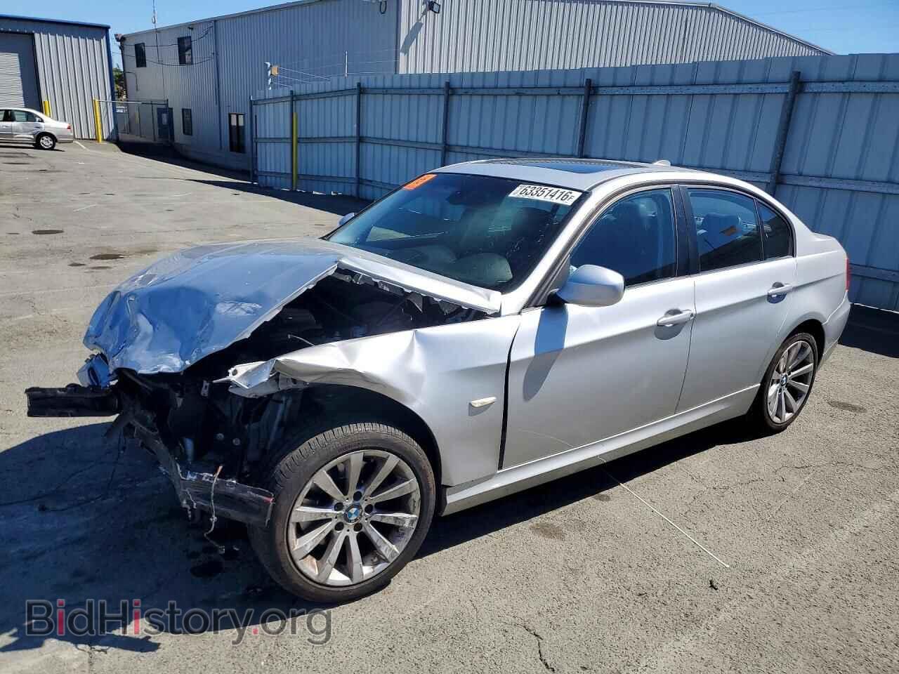 Photo WBAPH5C57BF093365 - BMW 3 SERIES 2011