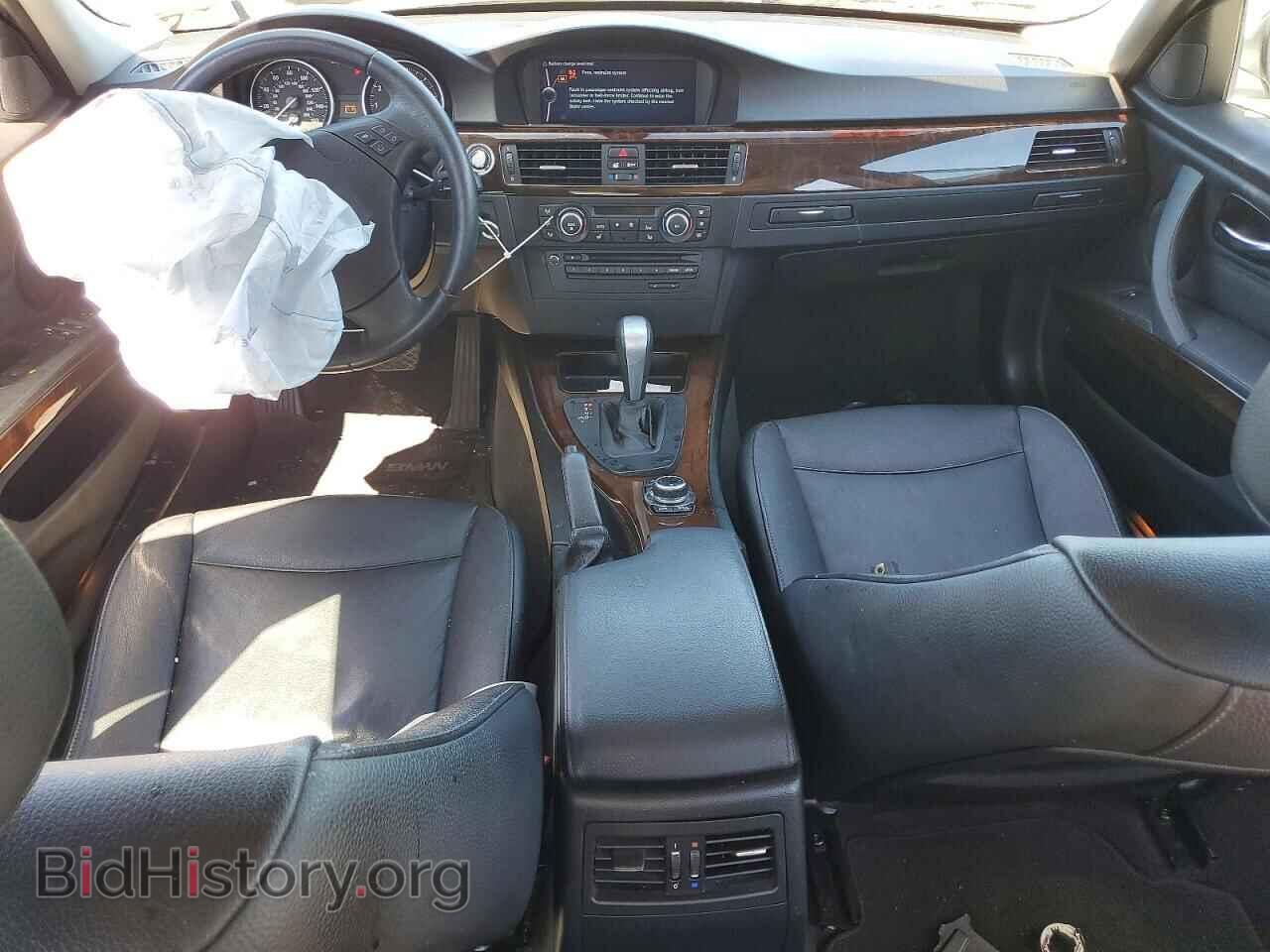 2011 BMW 3 SERIES - VIN: WBAPH5C57BF093365 - Photo 8