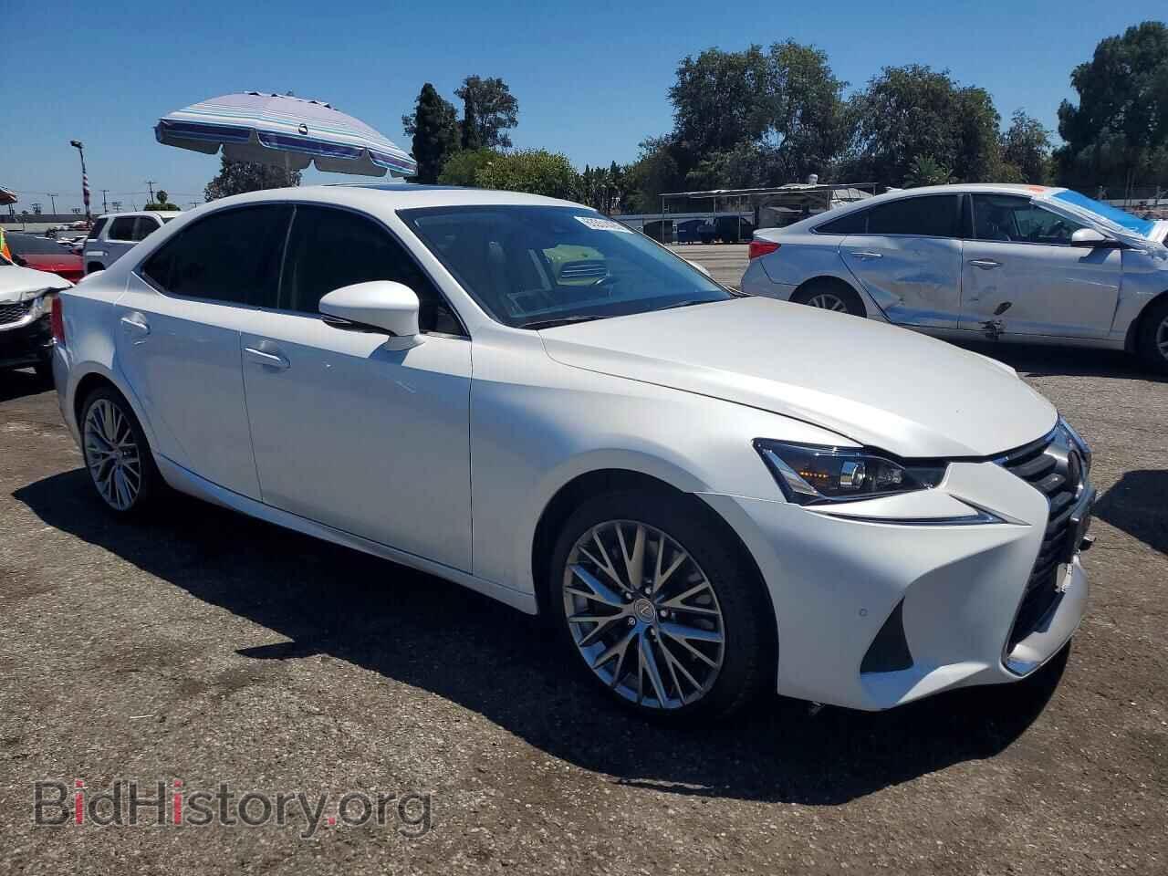2018 LEXUS IS - VIN: JTHBA1D2XJ5076352 - Photo 4