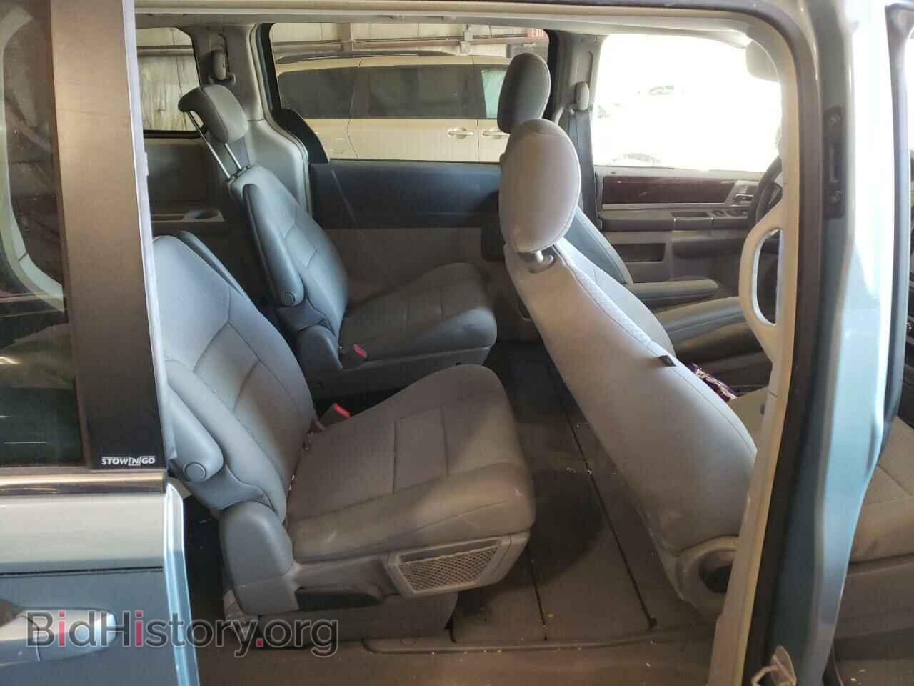 2009 CHRYSLER MINIVAN - VIN: 2A8HR54179R648116 - Фото 6