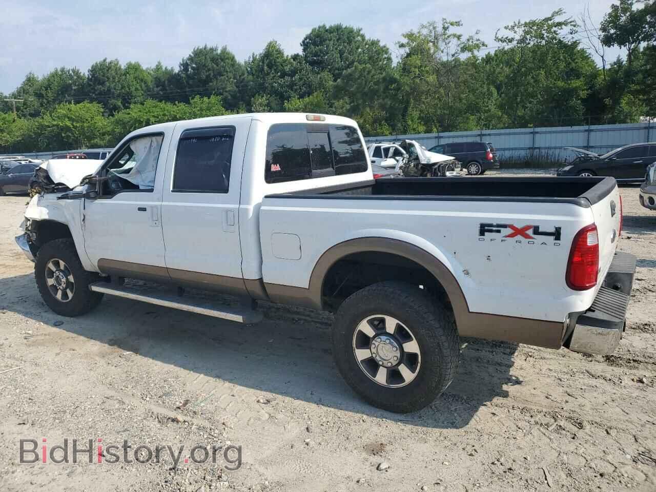 2011 FORD F250 - VIN: 1FT7W2B68BEB08057 - Фото 2