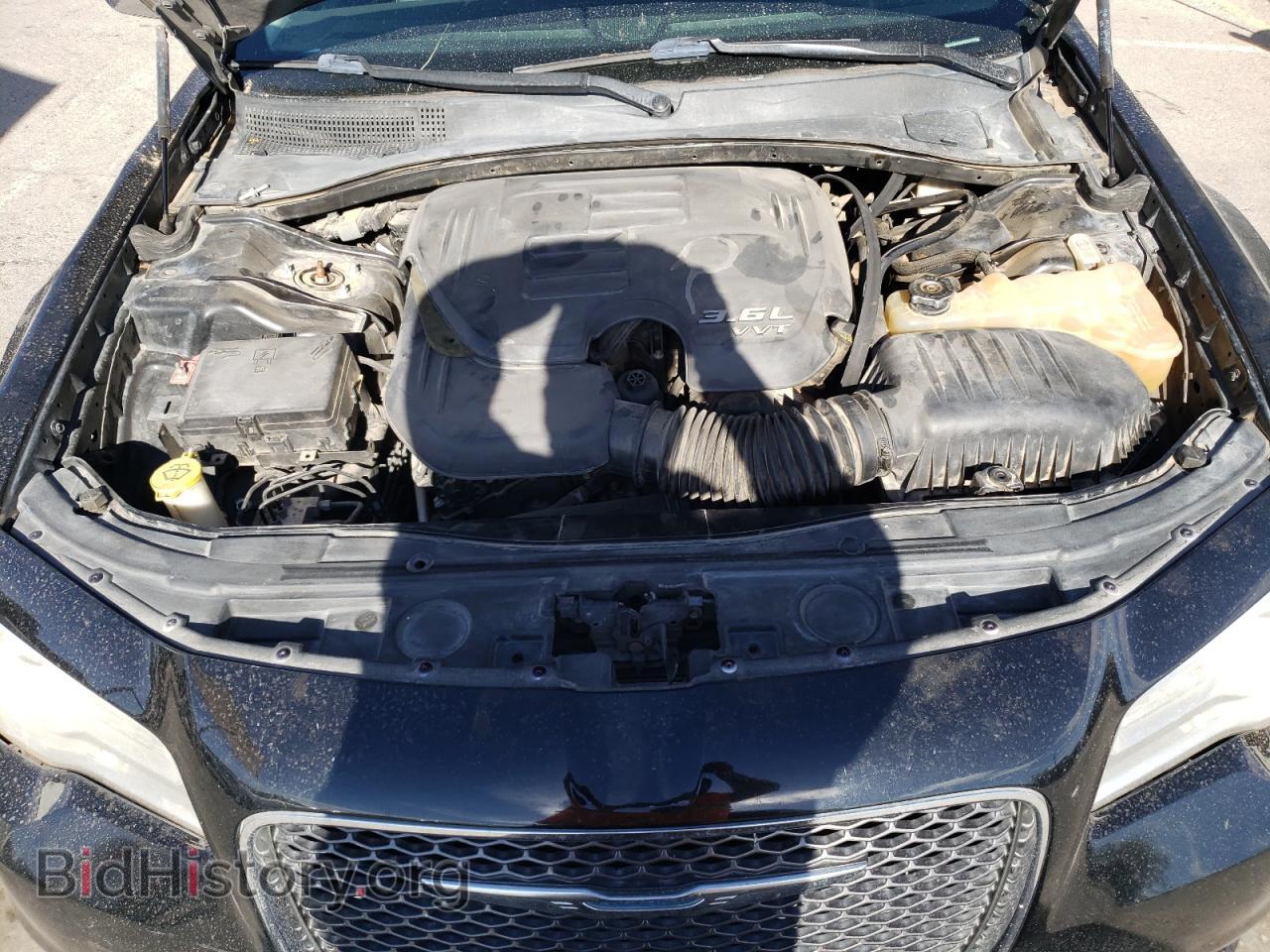 2017 CHRYSLER 300 - VIN: 2C3CCAEG8HH549943 - Фото 11
