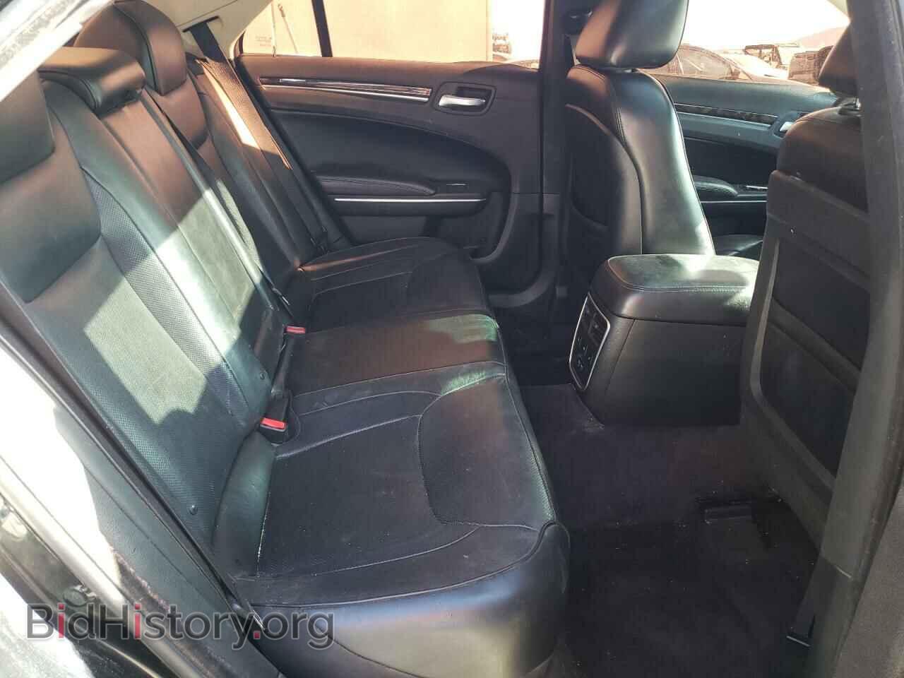 2017 CHRYSLER 300 - VIN: 2C3CCAEG8HH549943 - Фото 10
