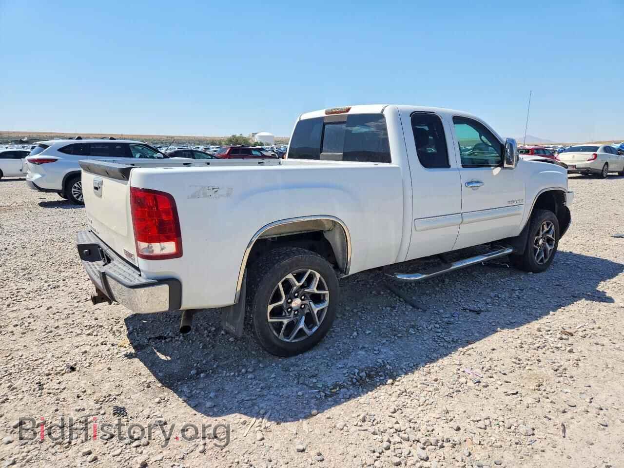 2010 GMC SIERRA - VIN: 1GTSKVE37AZ102654 - Фото 3