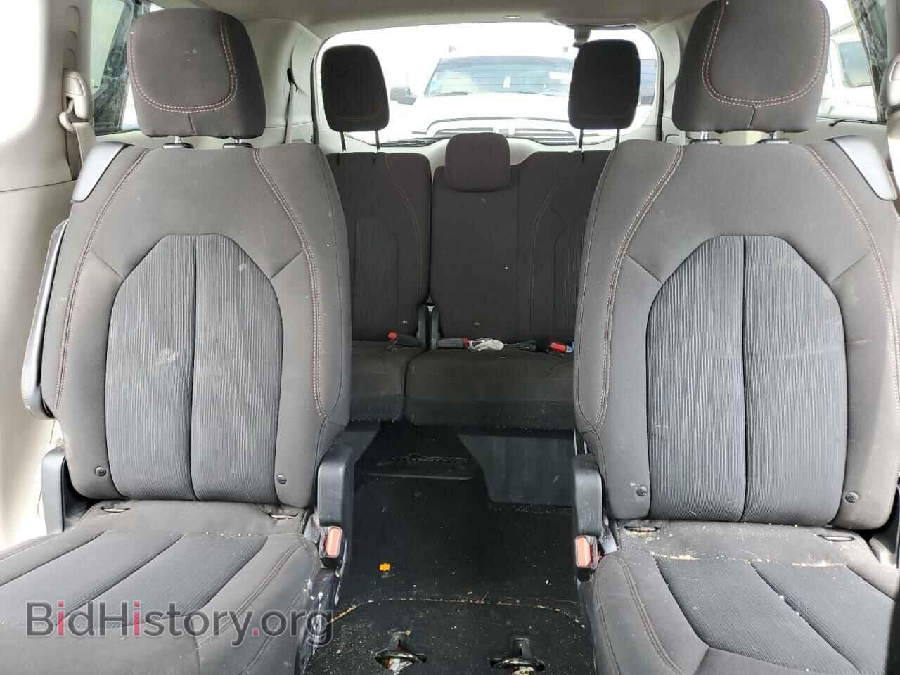 2017 CHRYSLER PACIFICA - VIN: 2C4RC1BGXHR778497 - Фото 10