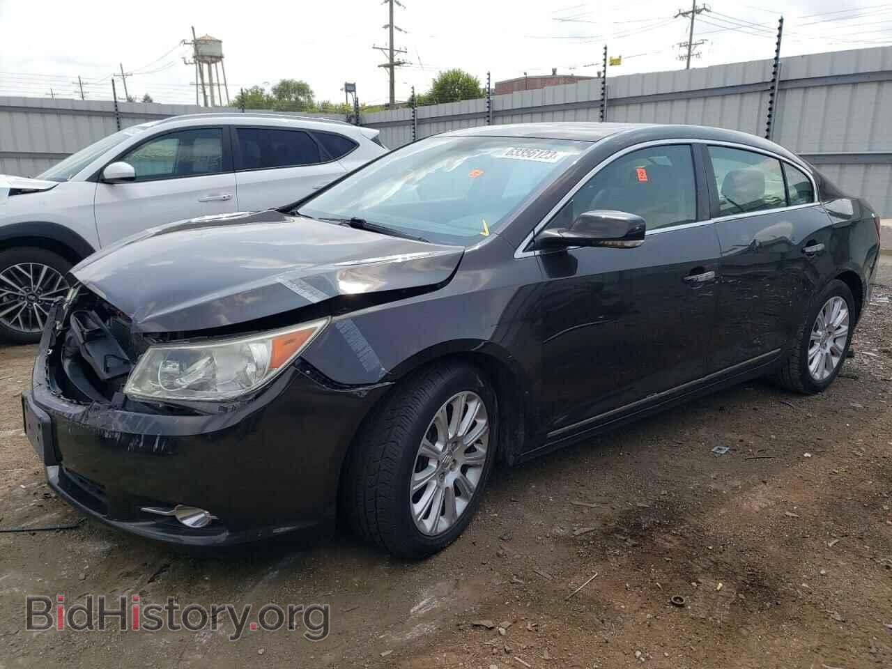 Photo 1G4GC5E33DF293977 - BUICK LACROSSE 2013
