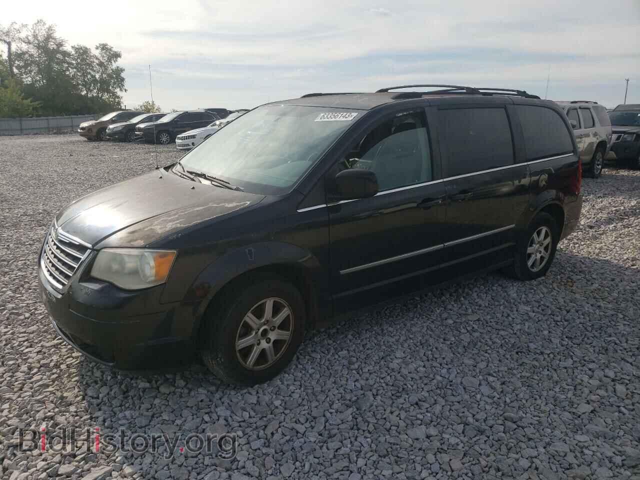 Photo 2A4RR5D16AR457149 - CHRYSLER MINIVAN 2010
