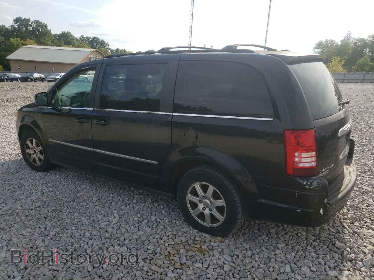 2010 CHRYSLER MINIVAN - VIN: 2A4RR5D16AR457149 - Фото 2