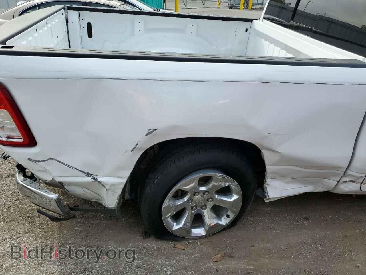 2020 RAM 1500 - VIN: 1C6SRFBT3LN178475 - Фото 9