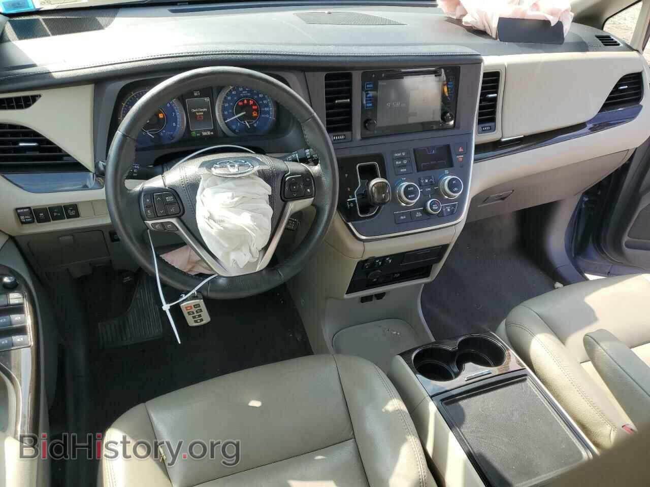 2017 TOYOTA All Models - VIN: 5TDDZ3DC6HS183622 - Фото 8