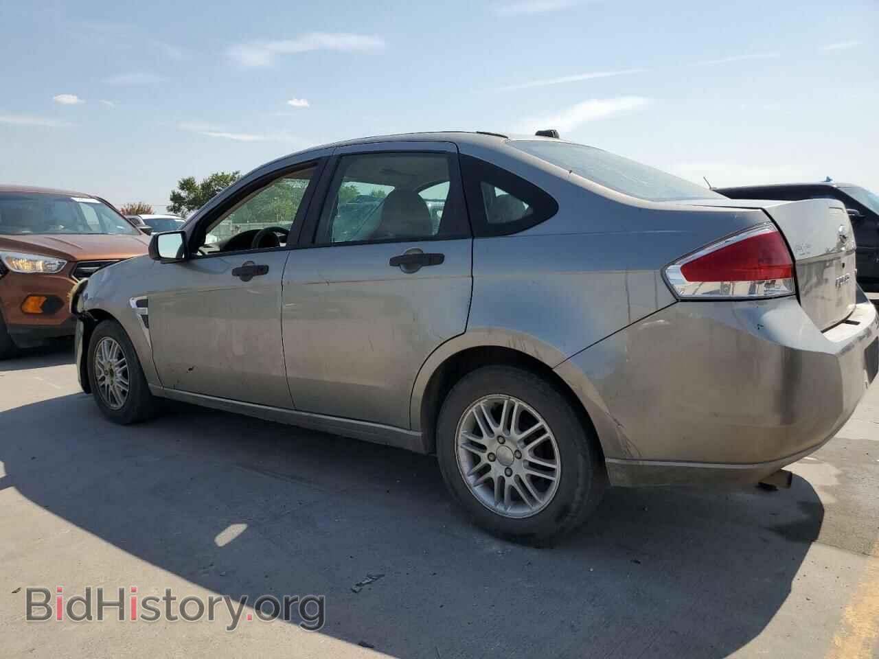 2008 FORD FOCUS - VIN: 1FAHP35N68W111946 - Фото 2