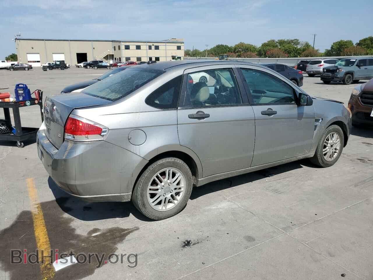2008 FORD FOCUS - VIN: 1FAHP35N68W111946 - Фото 3