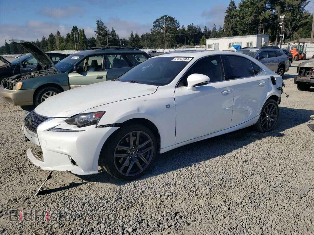 Photo JTHBE1D29F5022696 - LEXUS IS 2015