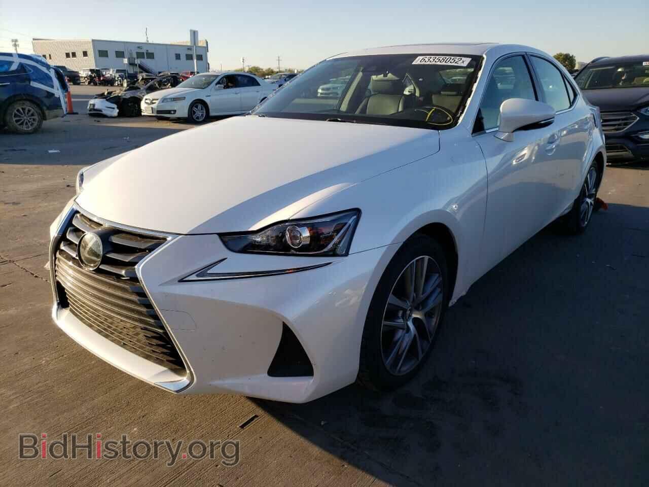 2018 LEXUS IS - VIN: JTHBA1D29J5075502 - Фото 2