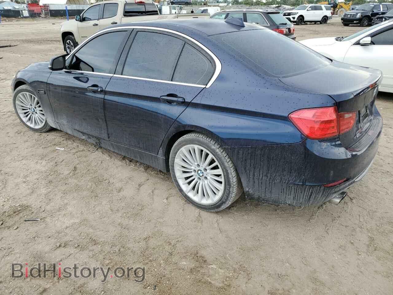 2013 BMW 3 SERIES - VIN: WBA3C1C55DF438191 - Фото 2