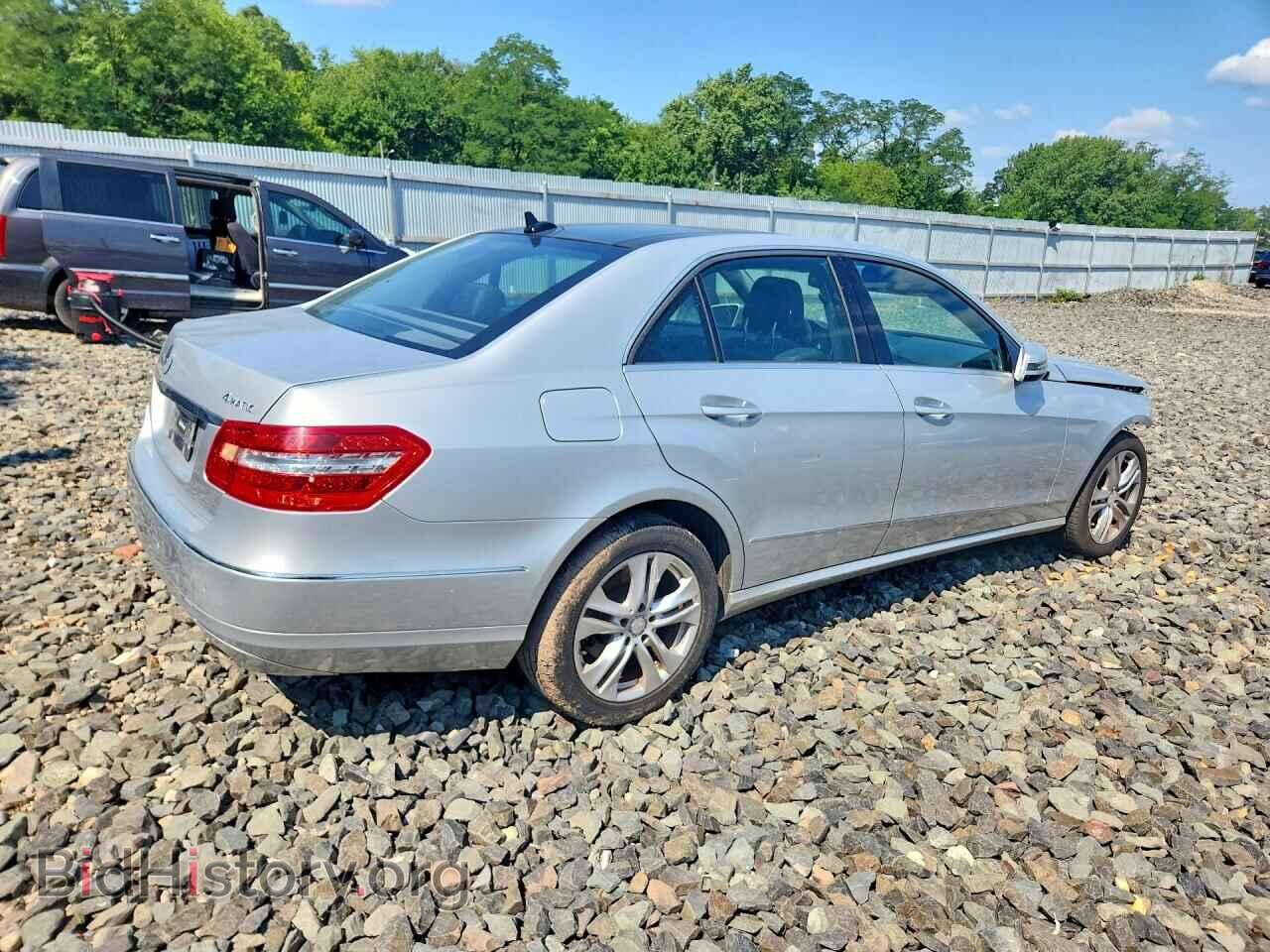 2011 MERCEDES-BENZ E-CLASS - VIN: WDDHF8HB7BA354848 - Фото 3