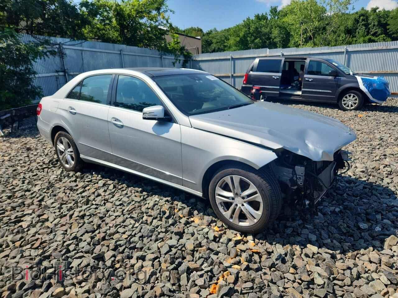 2011 MERCEDES-BENZ E-CLASS - VIN: WDDHF8HB7BA354848 - Фото 4