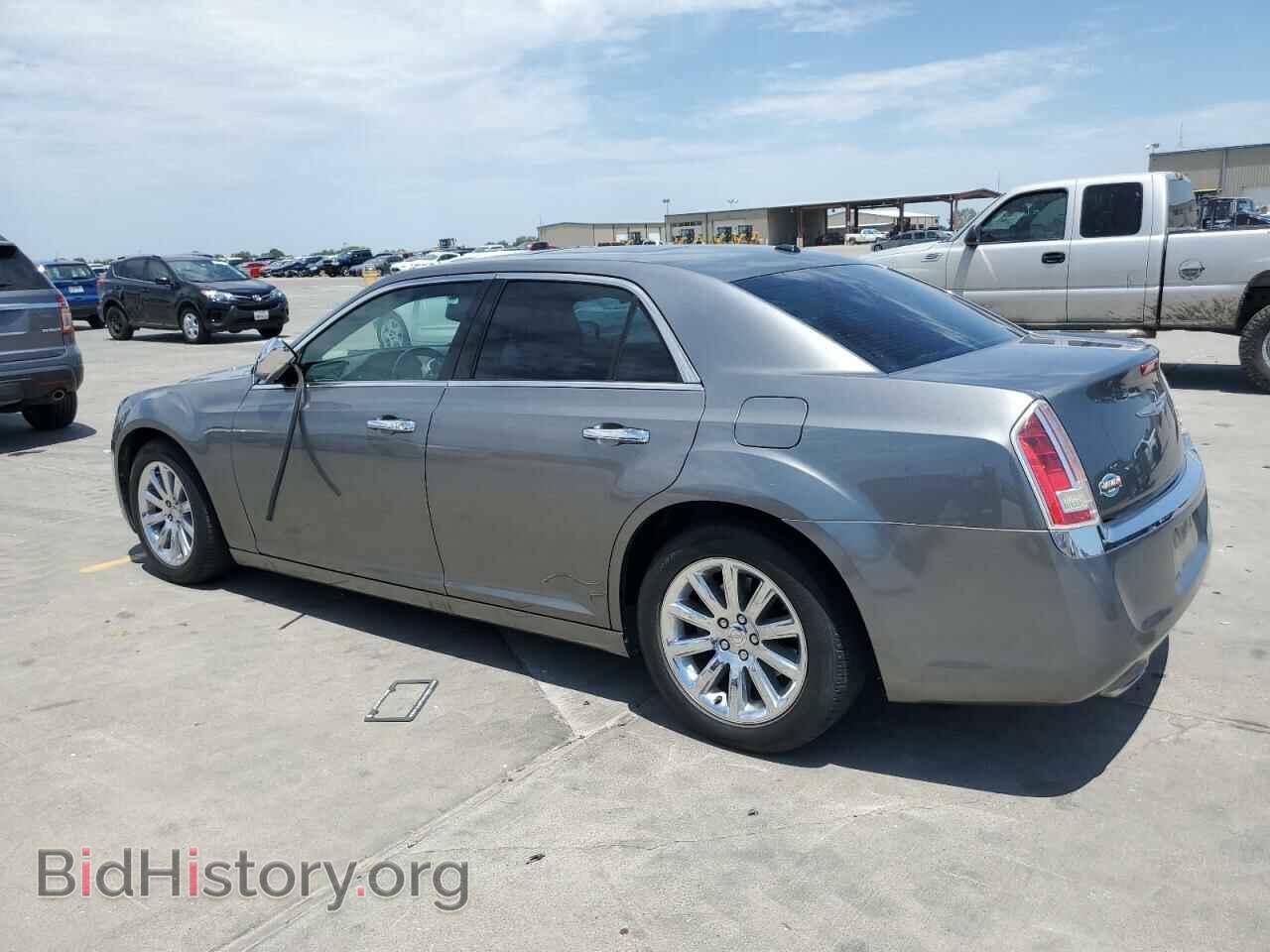 2012 CHRYSLER 300 - VIN: 2C3CCAET2CH236568 - Фото 2