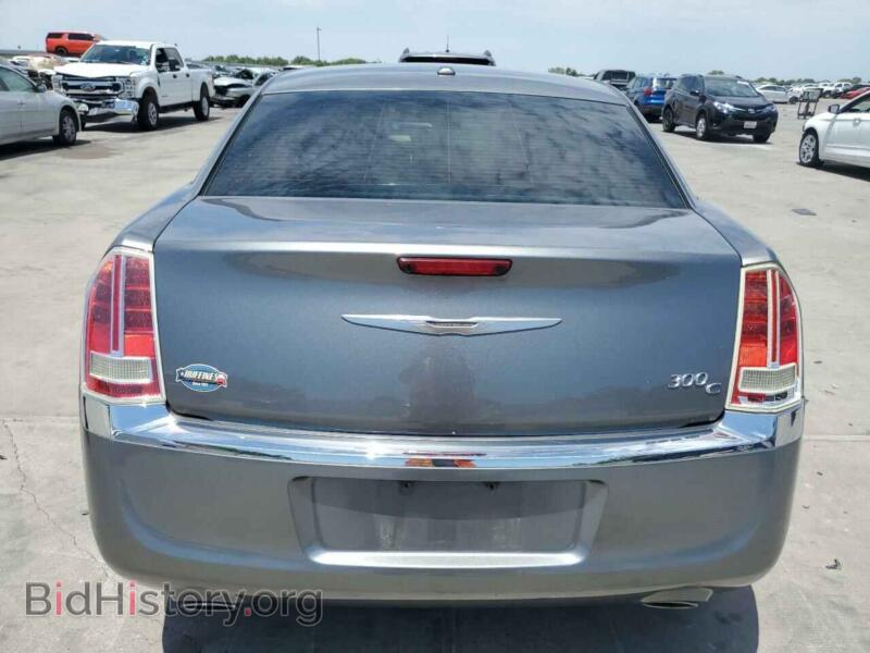 2012 Chrysler 300 (VIN 2C3CCAET2CH236568) — фото 6 из 12