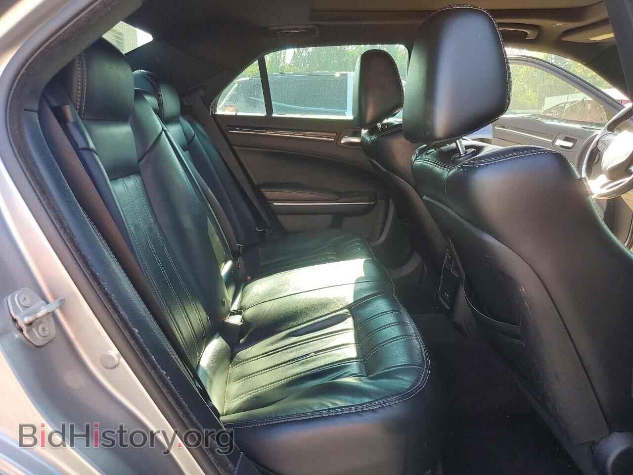 2018 CHRYSLER 300 - VIN: 2C3CCABG1JH240146 - Фото 10