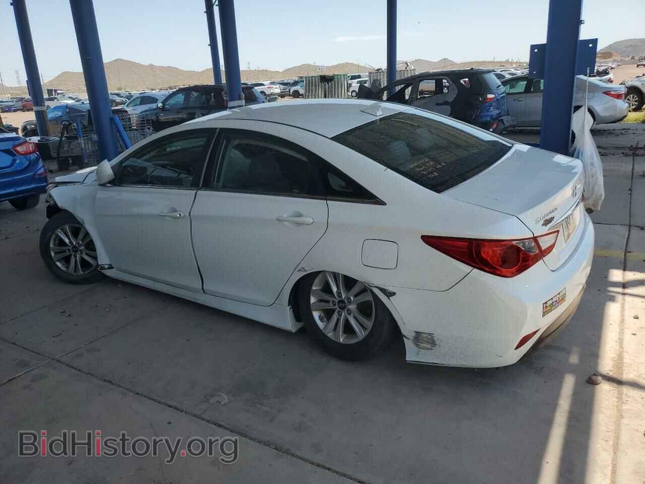 2014 HYUNDAI SONATA - VIN: 5NPEB4AC3EH867368 - Фото 2