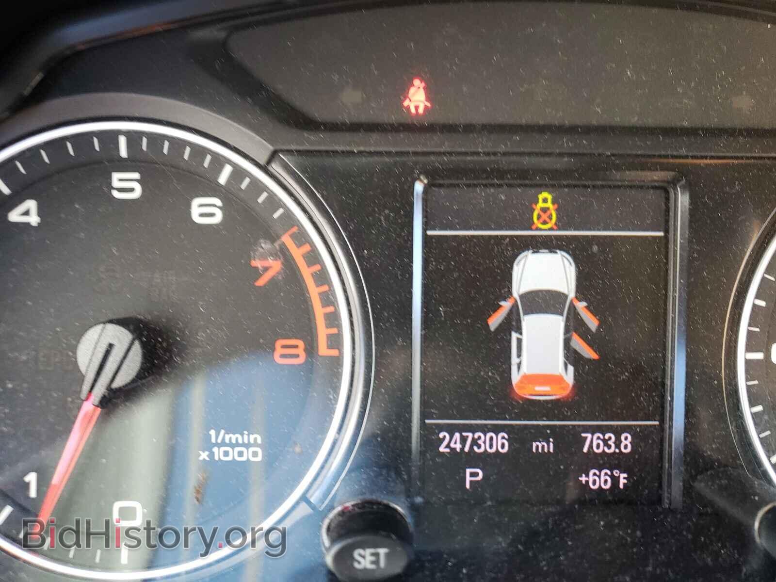 2012 AUDI Q5 - VIN: WA1DKAFP2CA033810 - Фото 8