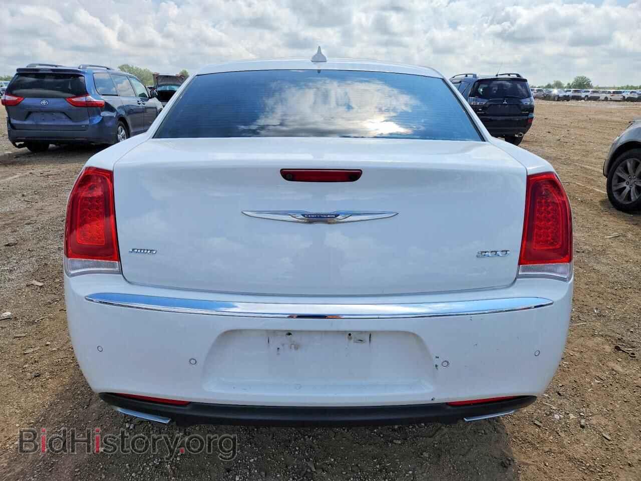 2015 CHRYSLER 300 - VIN: 2C3CCARG9FH923323 - Photo 6