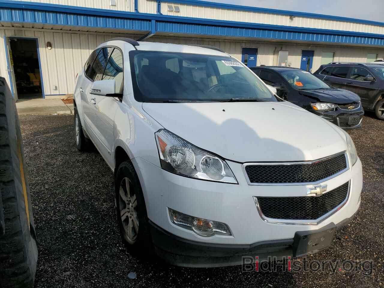 Photo 1GNLRGED9AS116253 - CHEVROLET TRAVERSE 2010