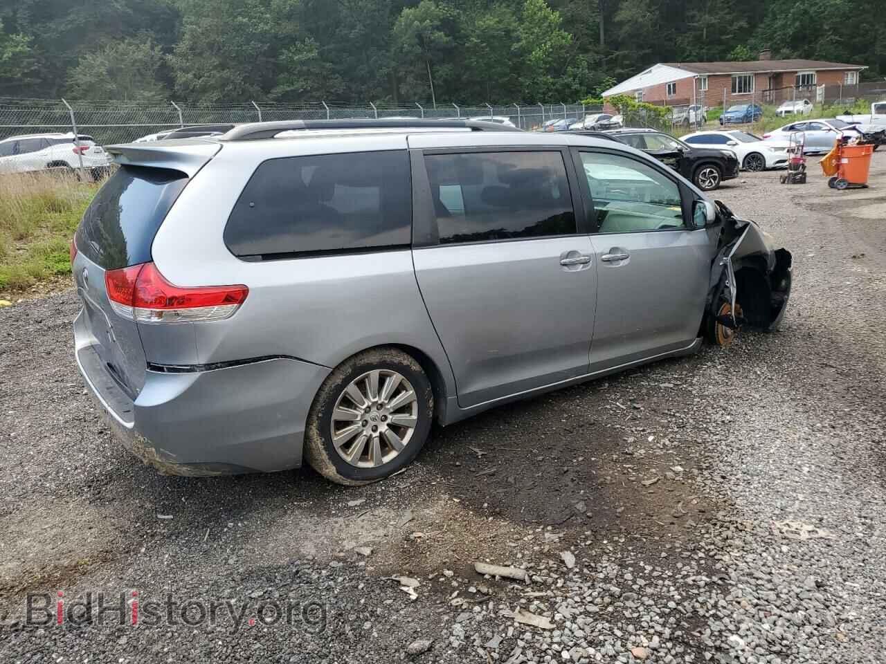 2011 TOYOTA All Models - VIN: 5TDDK3DC2BS021143 - Фото 3