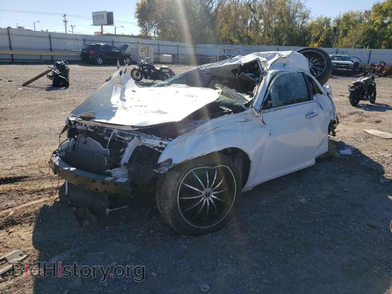 2012 CHRYSLER 300 - VIN: 2C3CCAET7CH256007 - Фото 2