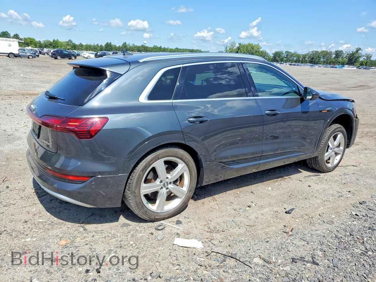 2019 AUDI E-TRON - VIN: WA1LABGE2KB021909 - Photo 3