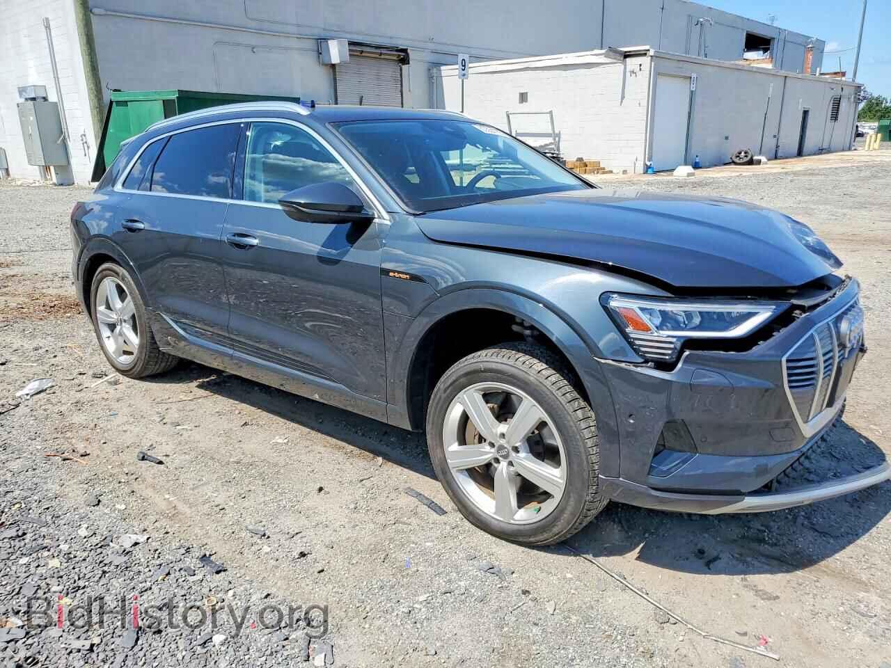 2019 AUDI E-TRON - VIN: WA1LABGE2KB021909 - Photo 4