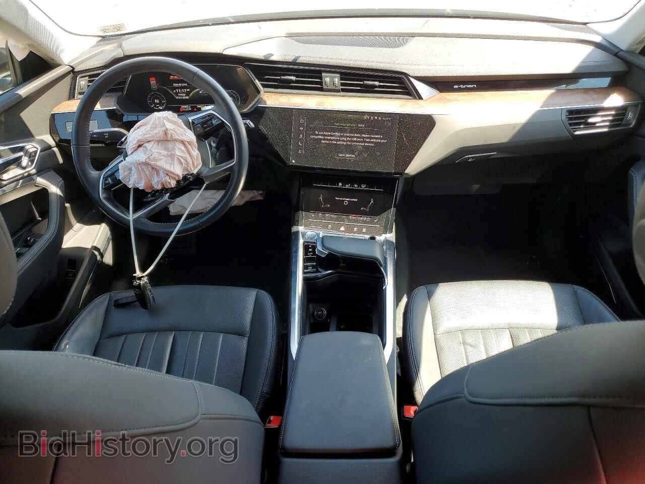 2019 AUDI E-TRON - VIN: WA1LABGE2KB021909 - Photo 8