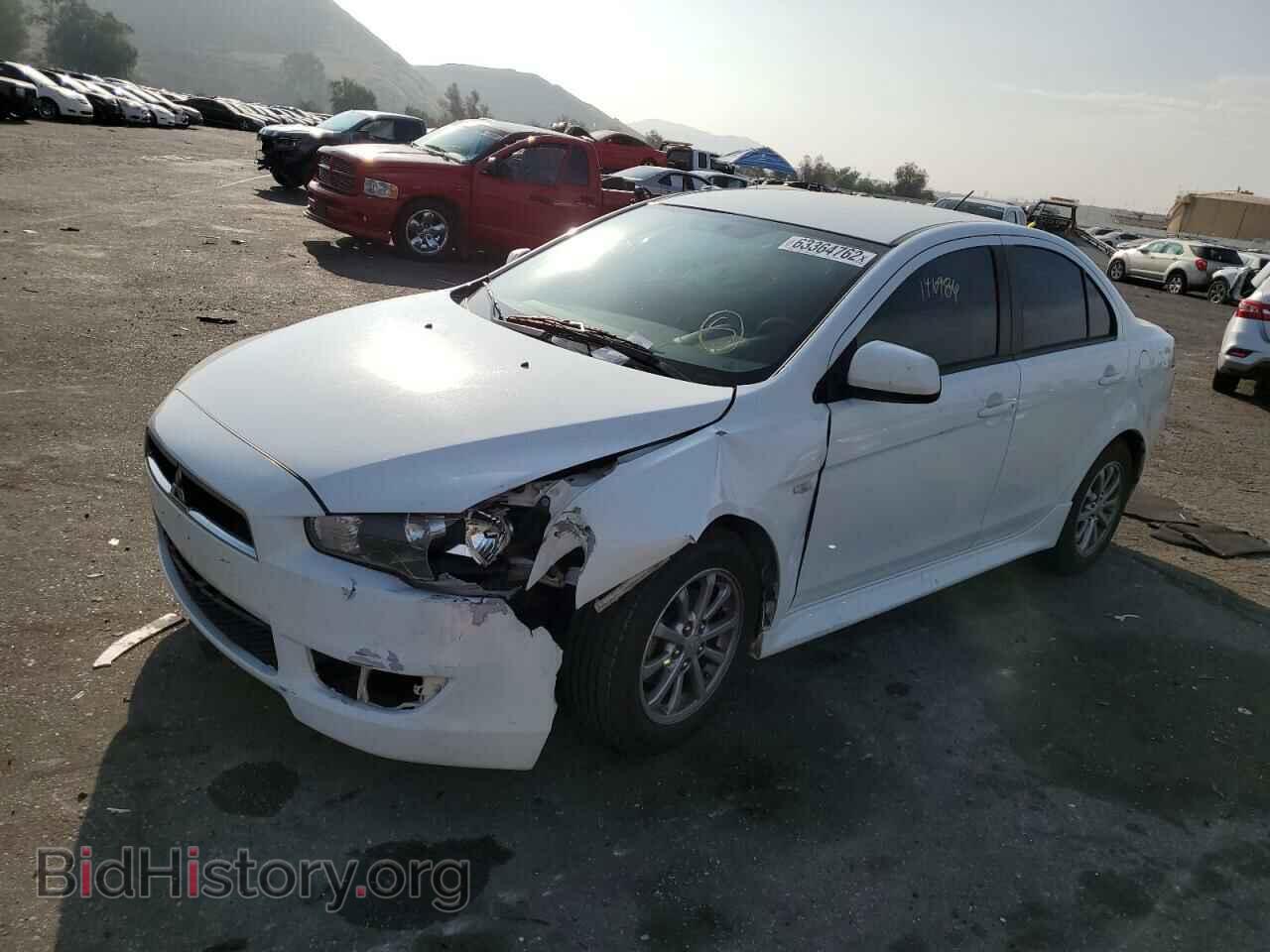 2011 MITSUBISHI LANCER - VIN: JA32U2FU6BU006365 - Фото 2